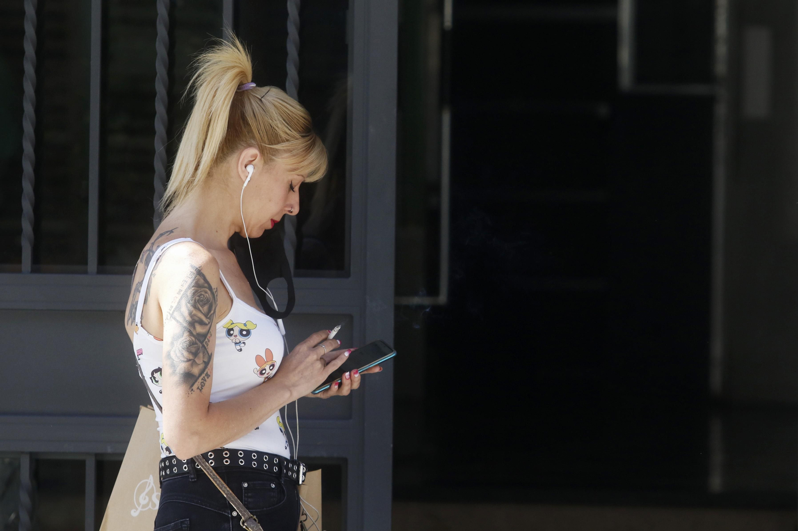 El primer día sin mascarilla en la calle en Córdoba, en fotografías