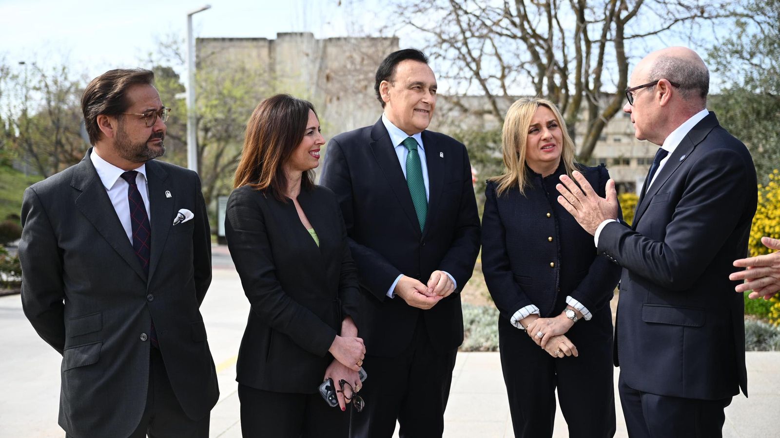 La visita de Doña Letizia a la Universidad de Granada, en imágenes