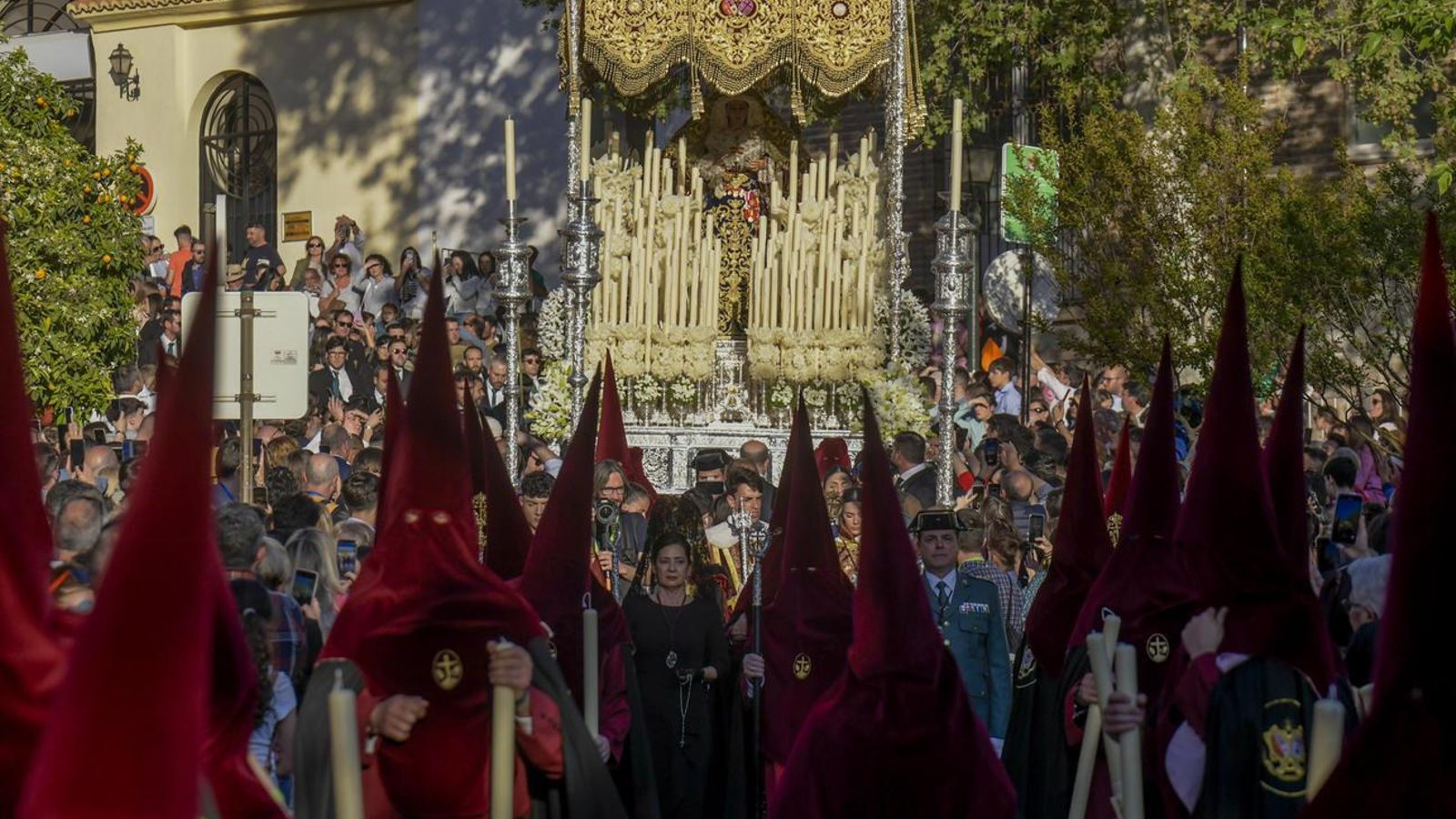 Paso de palio de María Santísima de la Misericordia