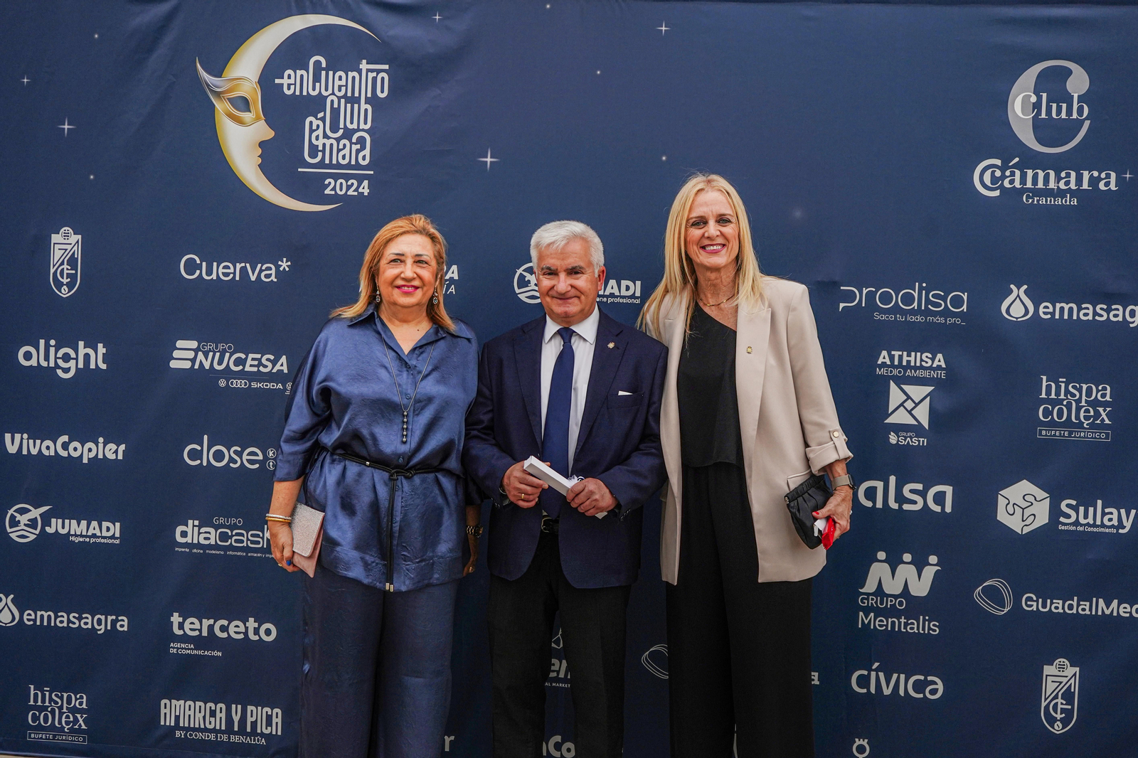 Cámara Granada celebra su gran gala entre humoristas y chirigotas: las imágenes