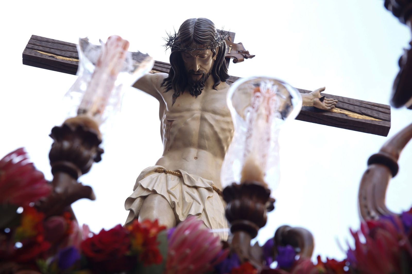 Las cofradías de Granada sucumben a la pandemia