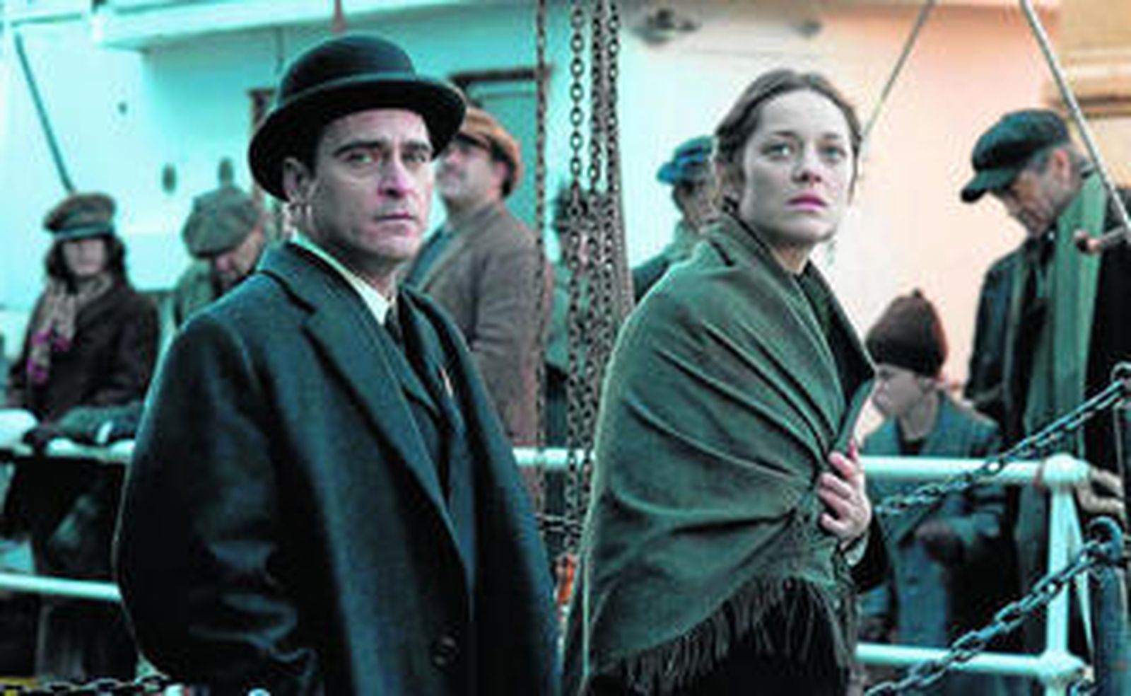 1. Uno de los títulos más esperados del año es 'The inmigrant',  de James Gray, con Joaquin Phoenix y Marion Cotillard al frente del reparto. 2. Con bandera francopolaca llega a Cannes la nueva cinta de Polanski, 'Venus in fur', donde Mathieu Amalric da la réplica a Emmanuelle Segnier. 3. Steven Soderbergh trae al festival francés su tv movie 'Behind the candelabra'. 4. La nueva obra de Jim Jarmusch, también a competición, es una personal visita al mundo de los vampiros titulada 'Only lovers left alive', que tiene como protagonista a la inquietante Tilda Swinton.