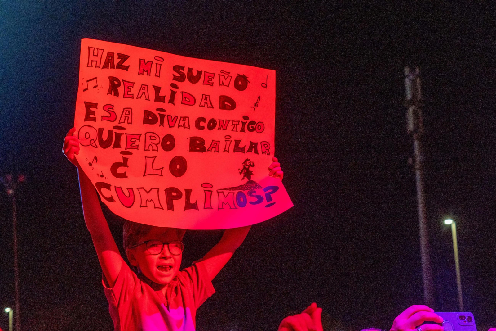 Colombinas 2025: Imágenes del concierto de Melody en las Fiestas Colombinas