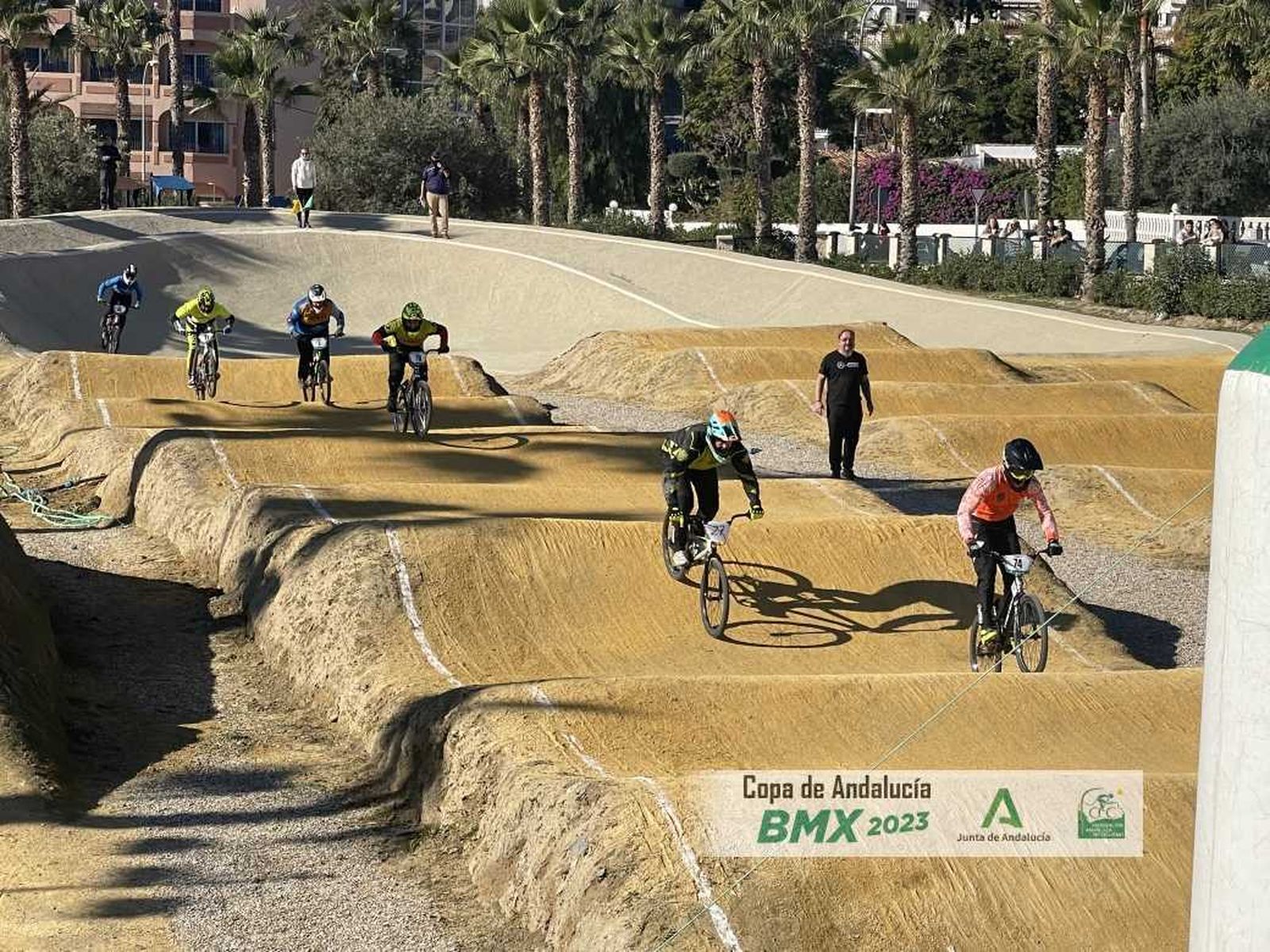 El circuito está ubicado en la Playa de El Pozuelo de la localidad sexitana.