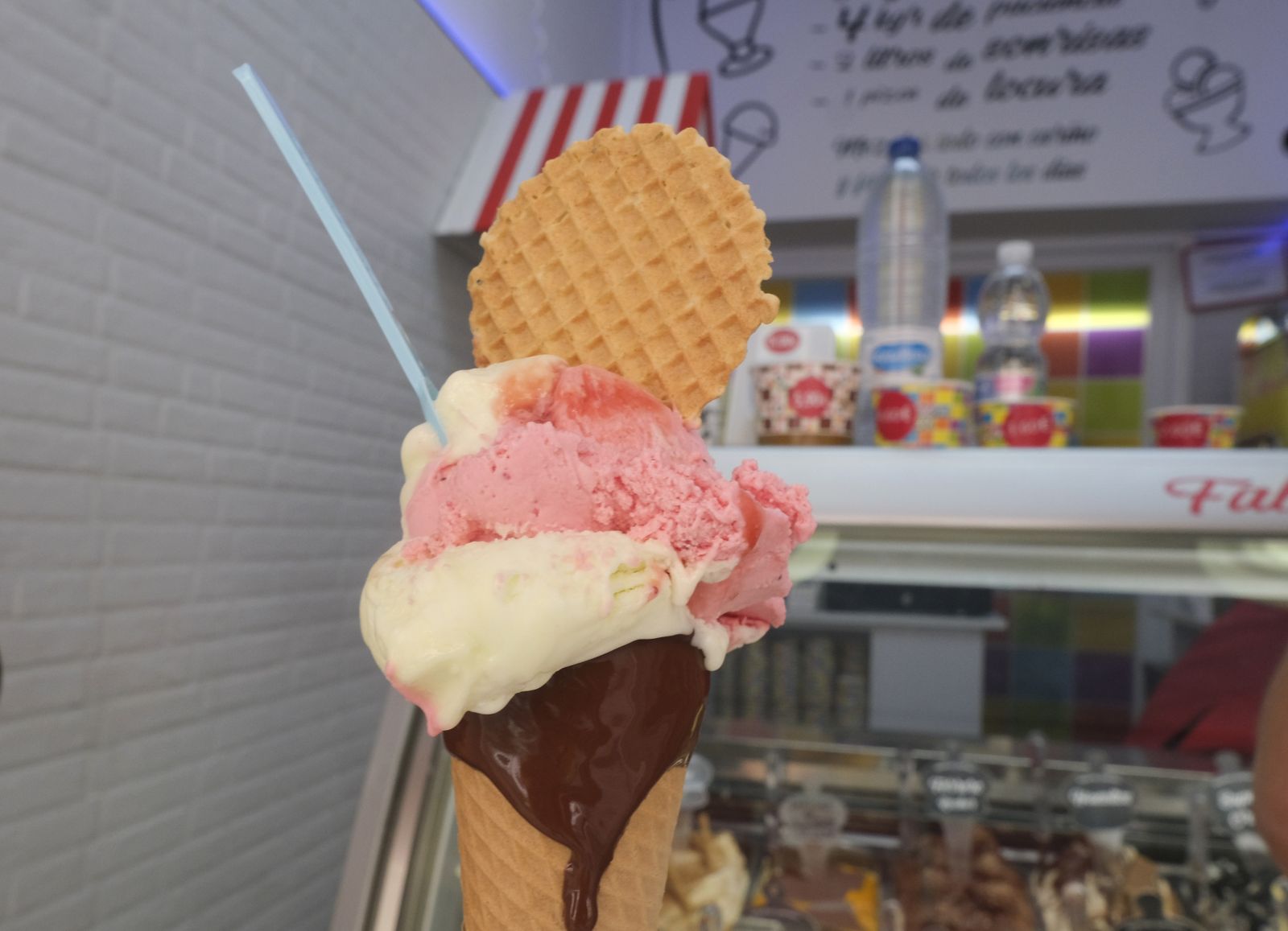 Las heladerías de Córdoba refrescan el verano, en fotografías