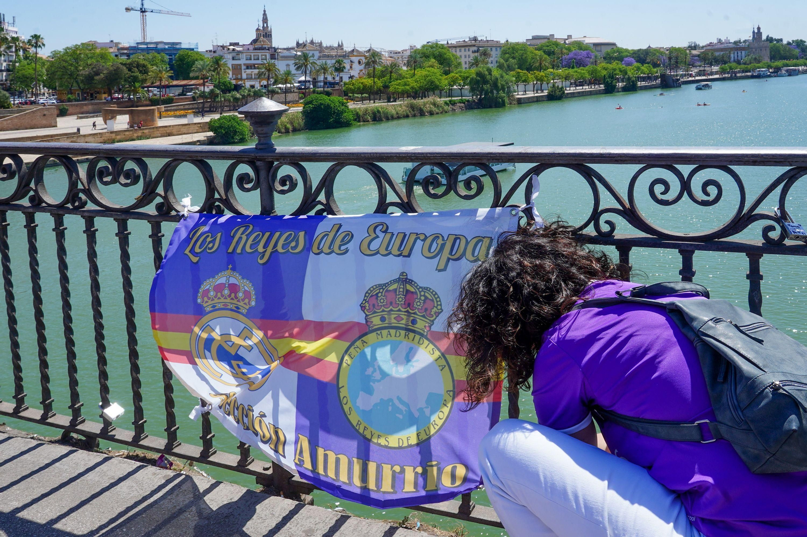 Las fotos de aficionados de Real Madrid y Osasuna el día de la final de Copa en Sevilla