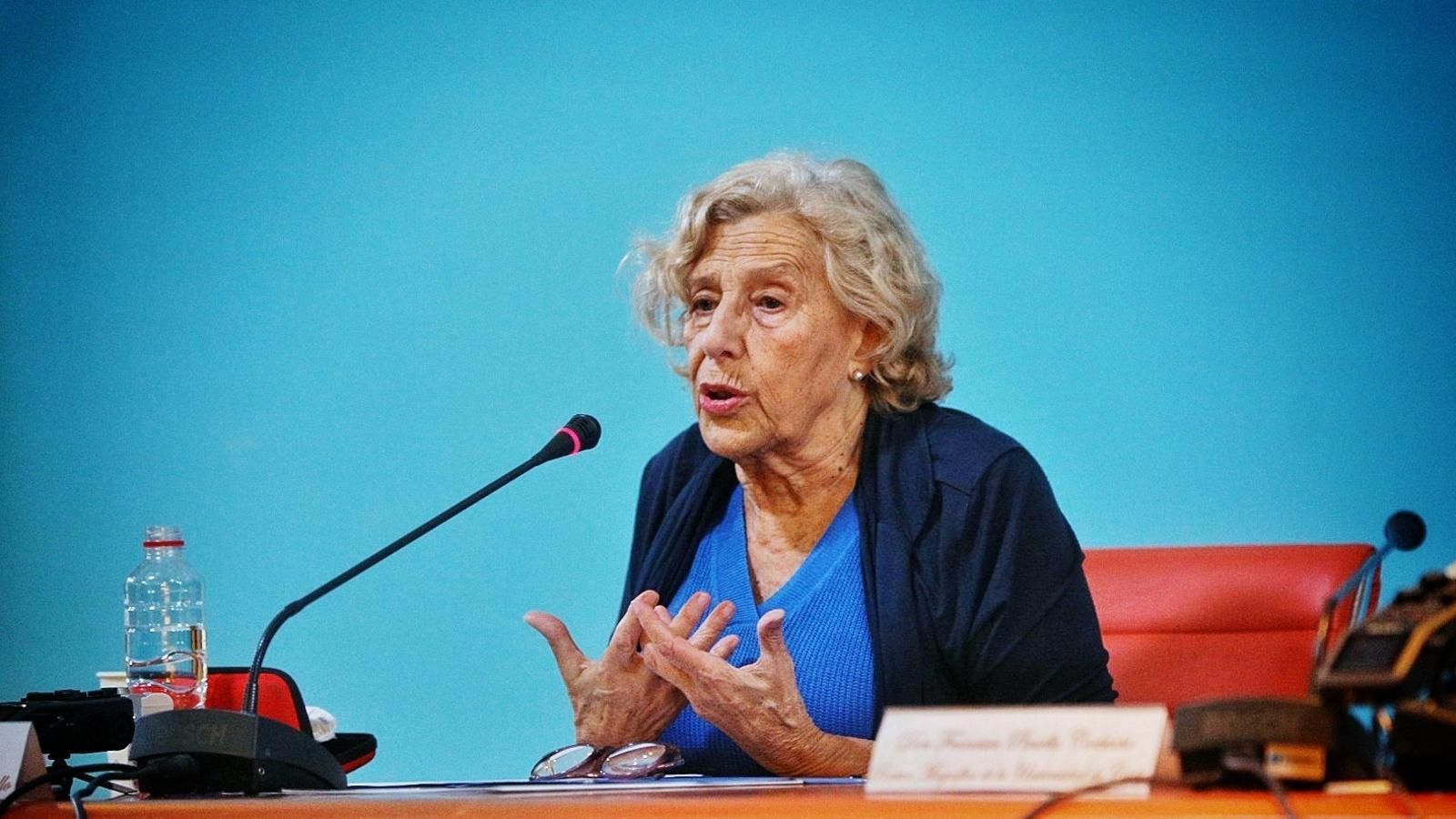 Manuela Carmena en una conferencia en los Cursos de Verano de la Universidad de Cádiz.