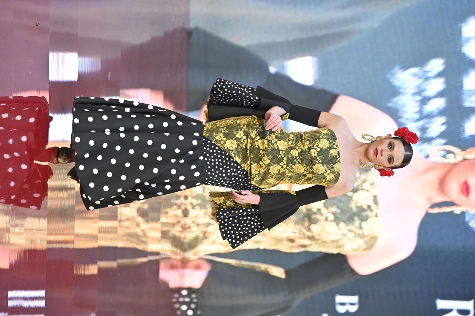 Huelva Flamenca 2026: Desfile de Ángeles de María