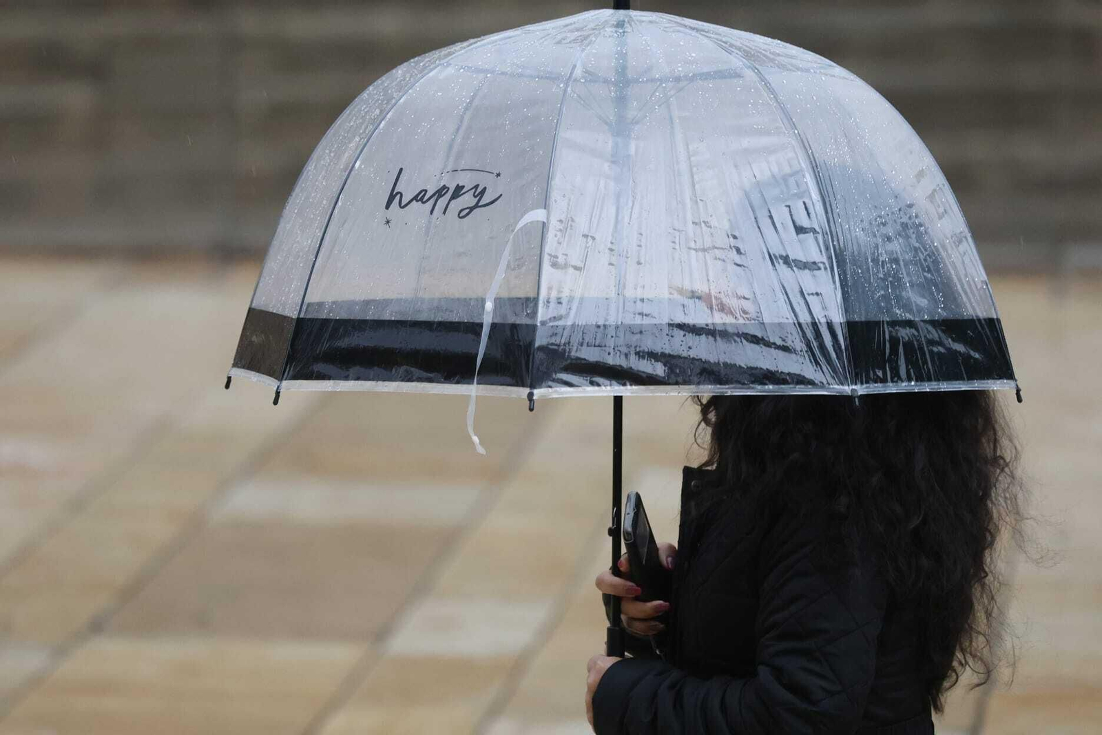 Las imágenes de la lluvia de la borrasca Karlotta en Málaga Las imágenes de la lluvia de la borrasca Karlotta en Málaga