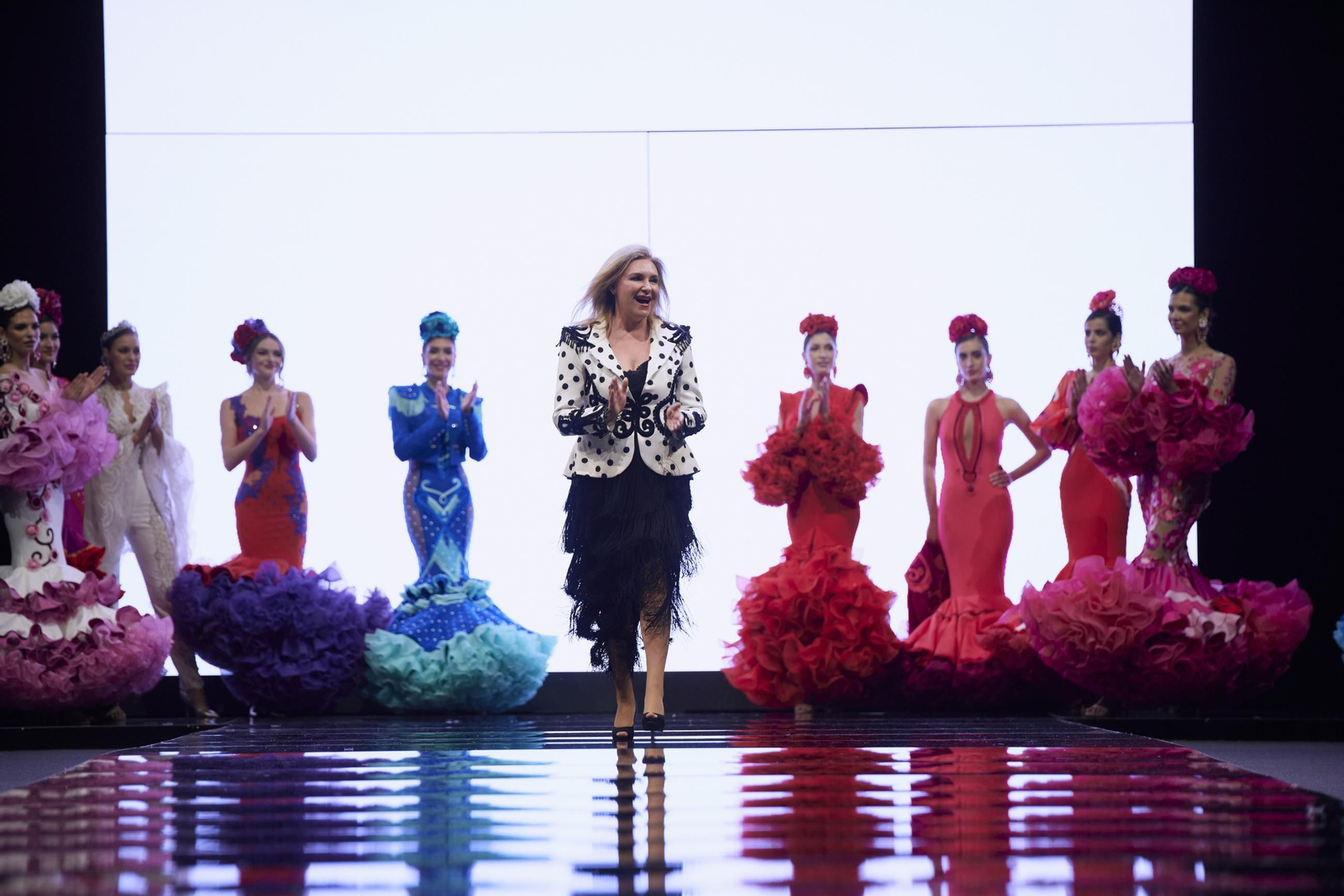 Desfile de Teressa Ninú Atelier en SIMOF 2025, todas las fotos