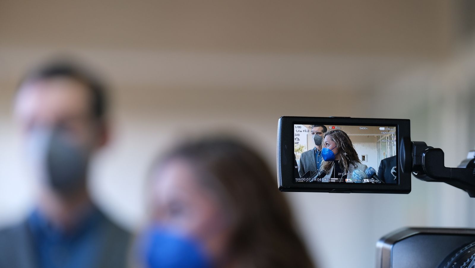 Fotogalería vacunación COVID-19 en el Palacio de los Juegos Mediterráneos. Almería