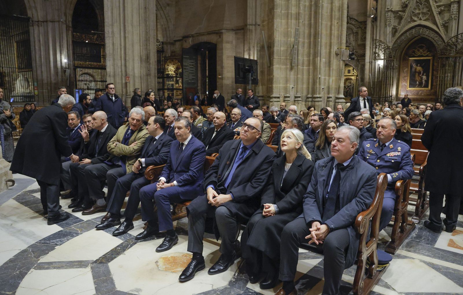 Misa funeral por las víctimas de Adamuz y el maquinista sevillano fallecido en Gelida