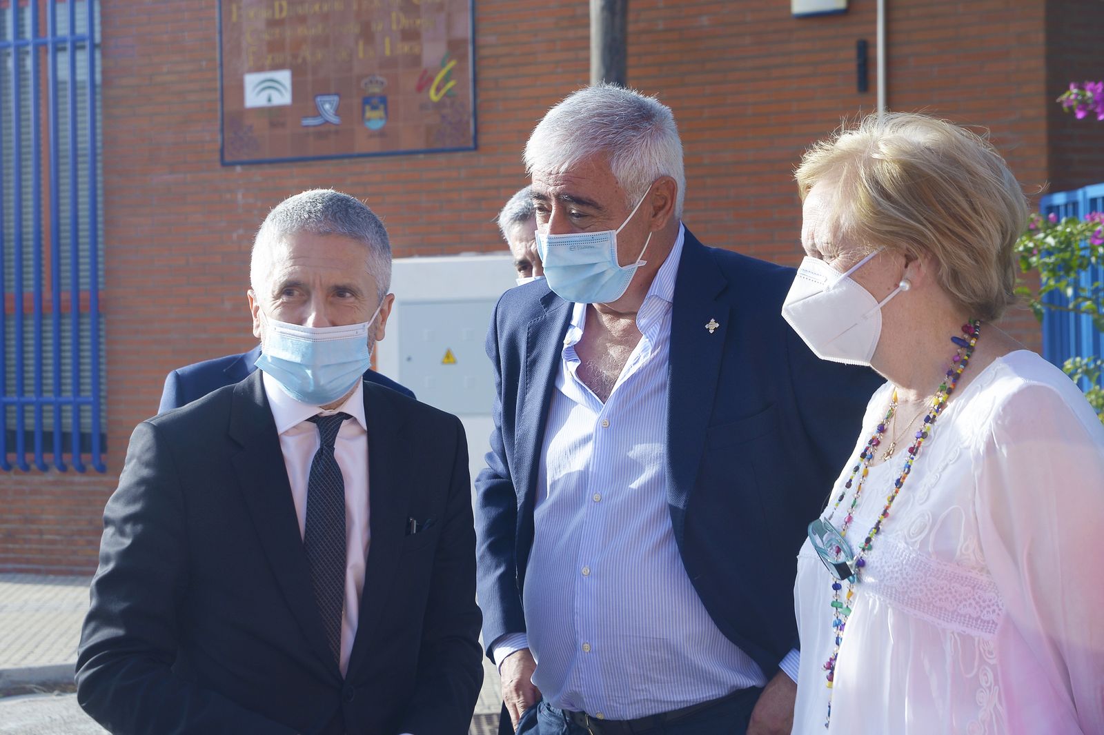 Fotos de la visita del Ministro del Interior a La Linea