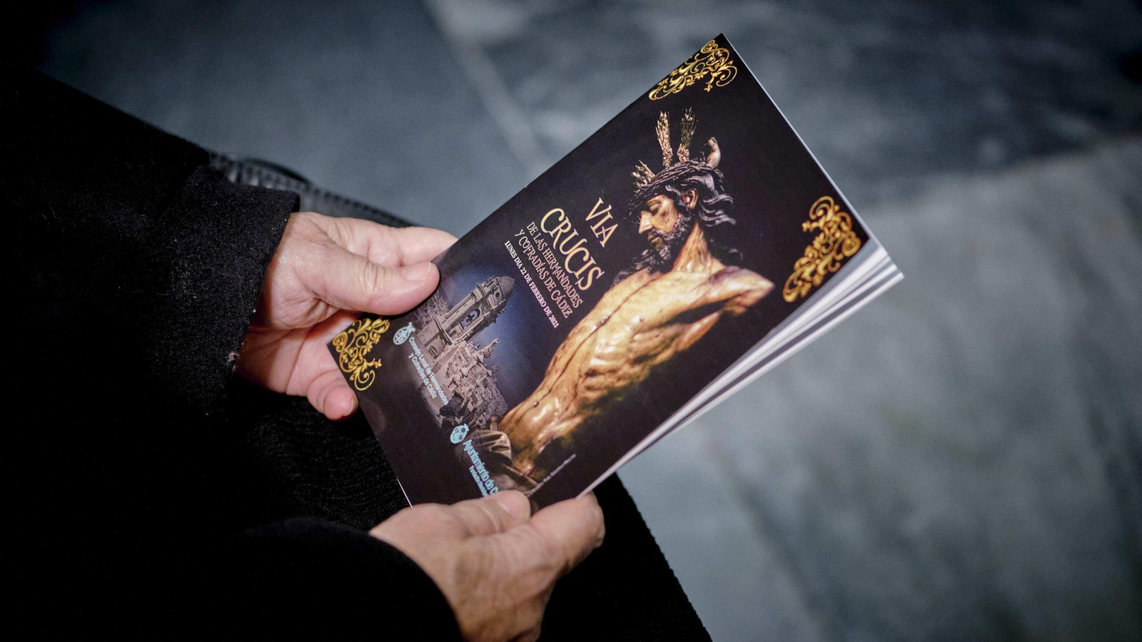 Vía Crucis de Piedad en el interior de La Catedral.