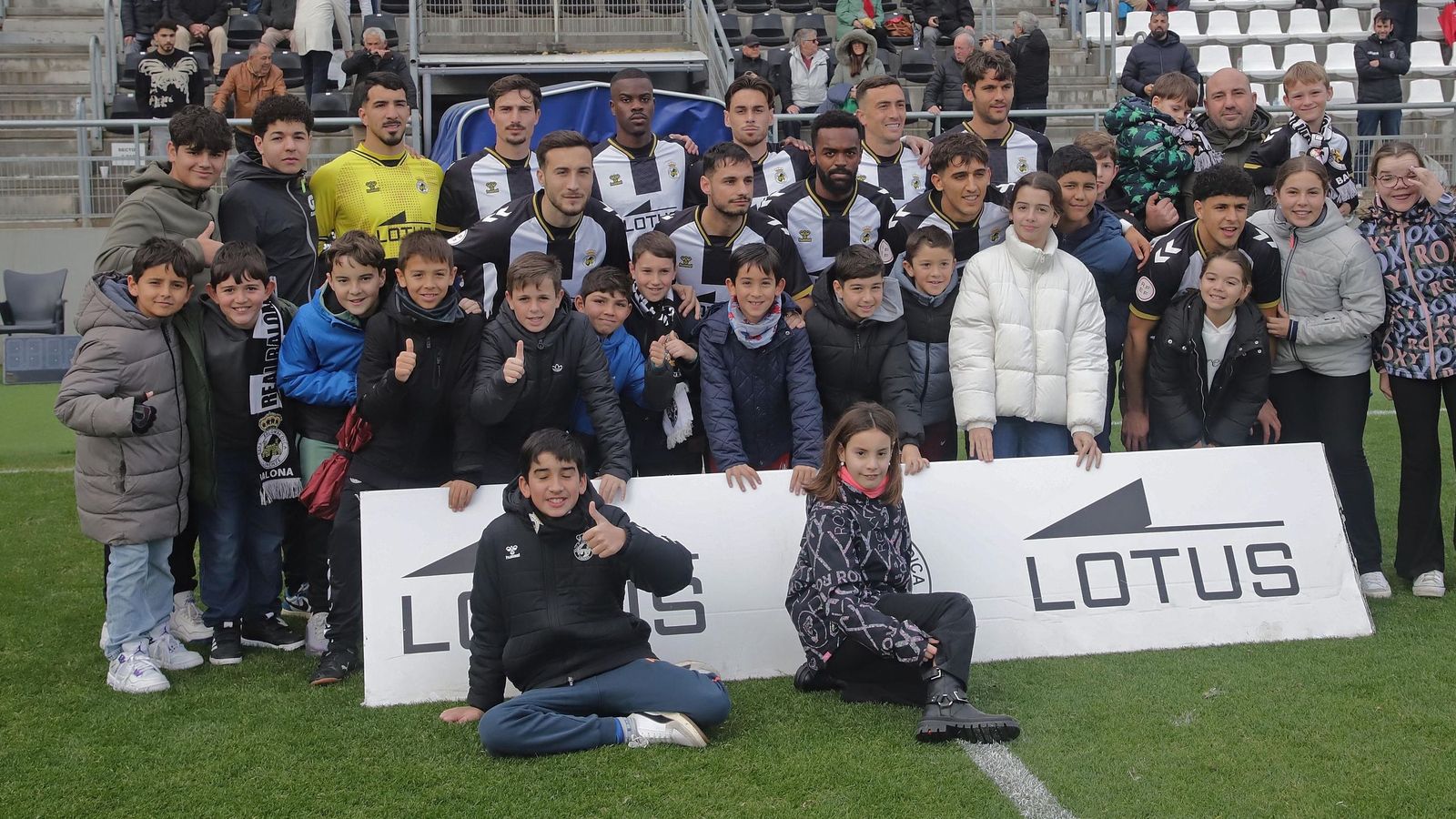 Formación inicial de la Balona el pasado domingo, ante el Córdoba B