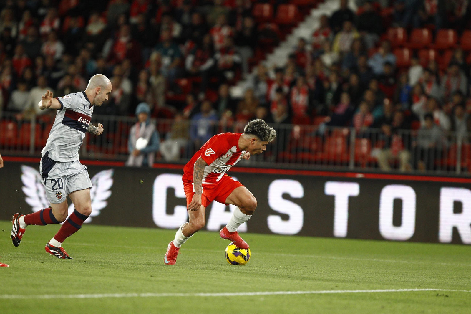 Las mejores imágenes del partido U.D. Almería-Levante U.D.