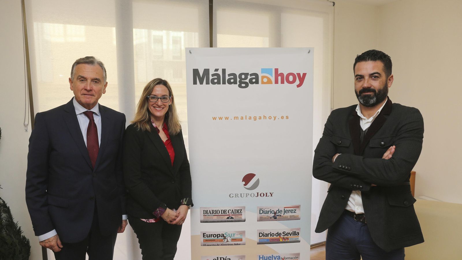 Paulino Plata, presidente del Puerto, Susana Gutiérrez, gerente de Málaga Cruise Port, y Antonio Poveda, de la Casa Consignataria Bergé-Condeminas.