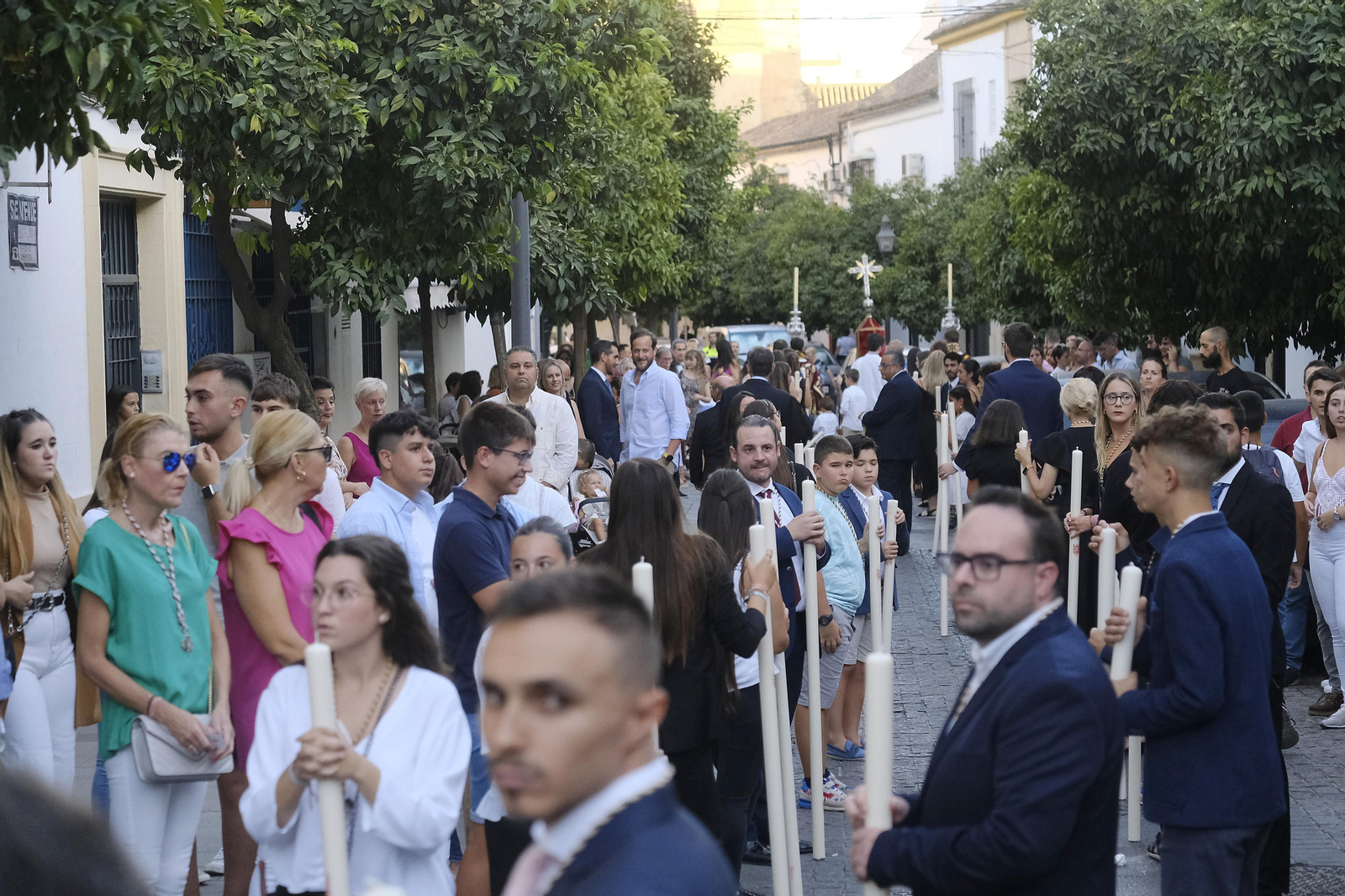 El traslado de la Virgen de la Merced de Córdoba tras su restauración, en imágenes