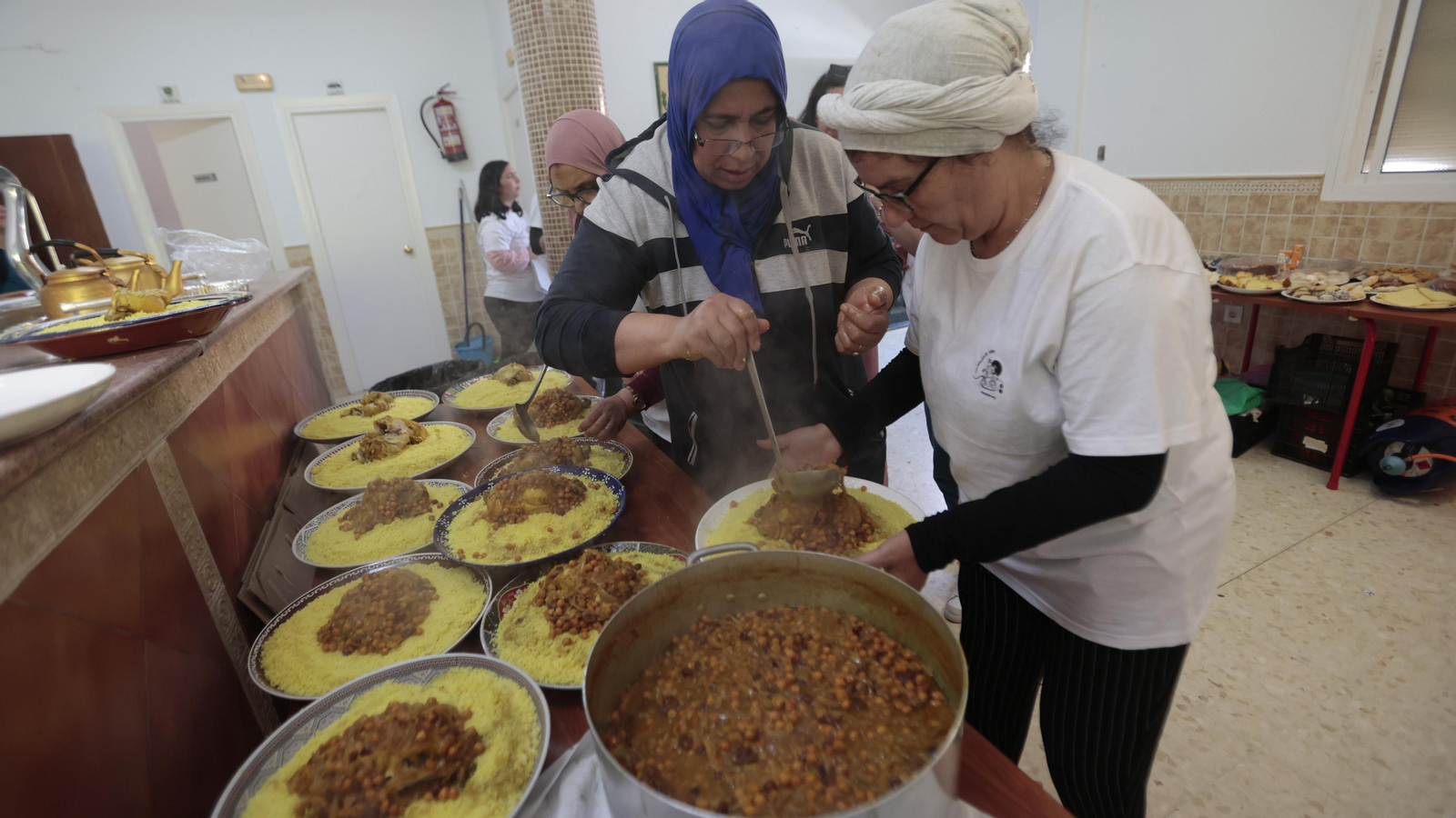 Las fotos de la convivencia vecinal "Sabores de Marruecos" de Márgenes y Vínculos Las fotos de la convivencia vecinal "Sabores de Marruecos" de Márgenes y Vínculos