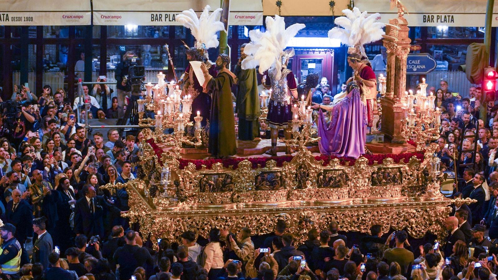 El paso de la Sentencia de La Macarena.