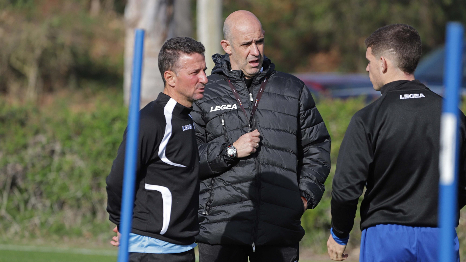 Fotos del primer entrenamiento de Alberto Monteagudo con la Balona