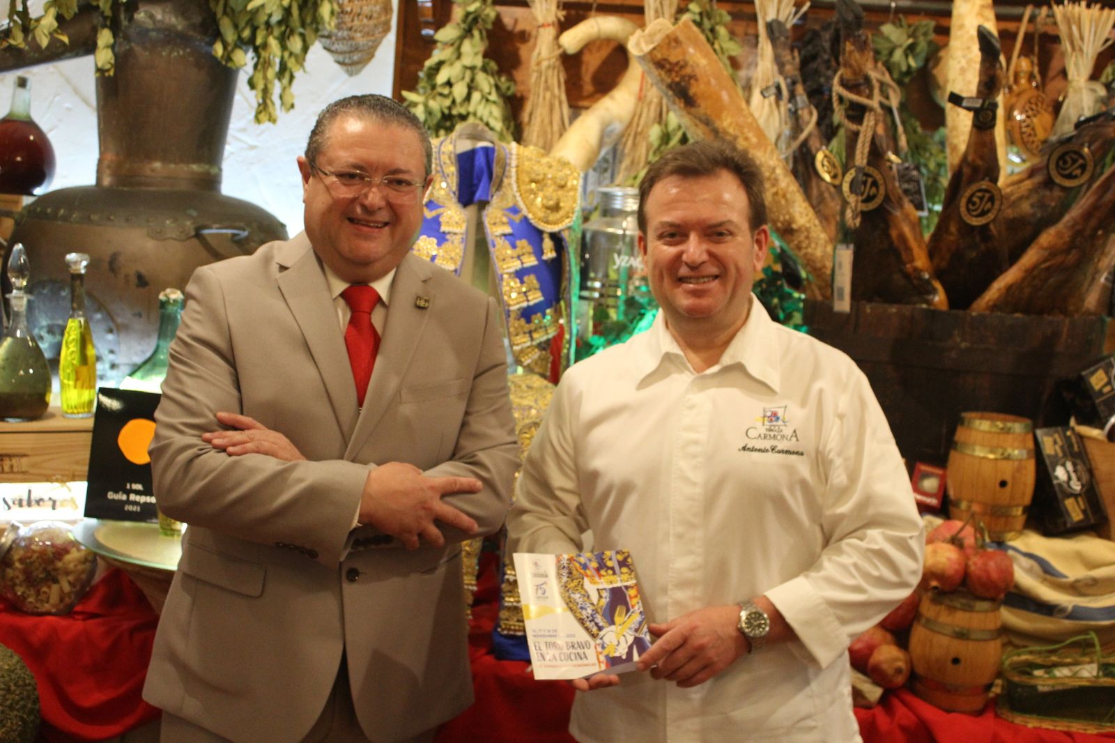 La primera faena de las jornadas del toro bravo en Terraza Carmona, en imágenes