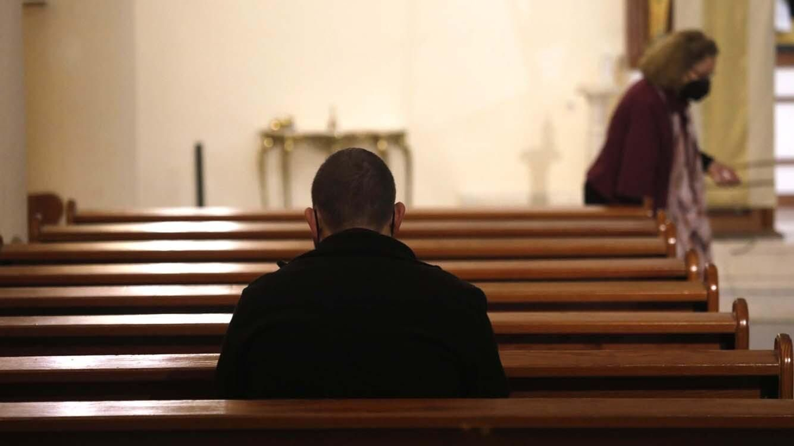 Fotos del Jueves Santo en Algeciras: Tres Caídas, Nazareno y Cristo de la FE