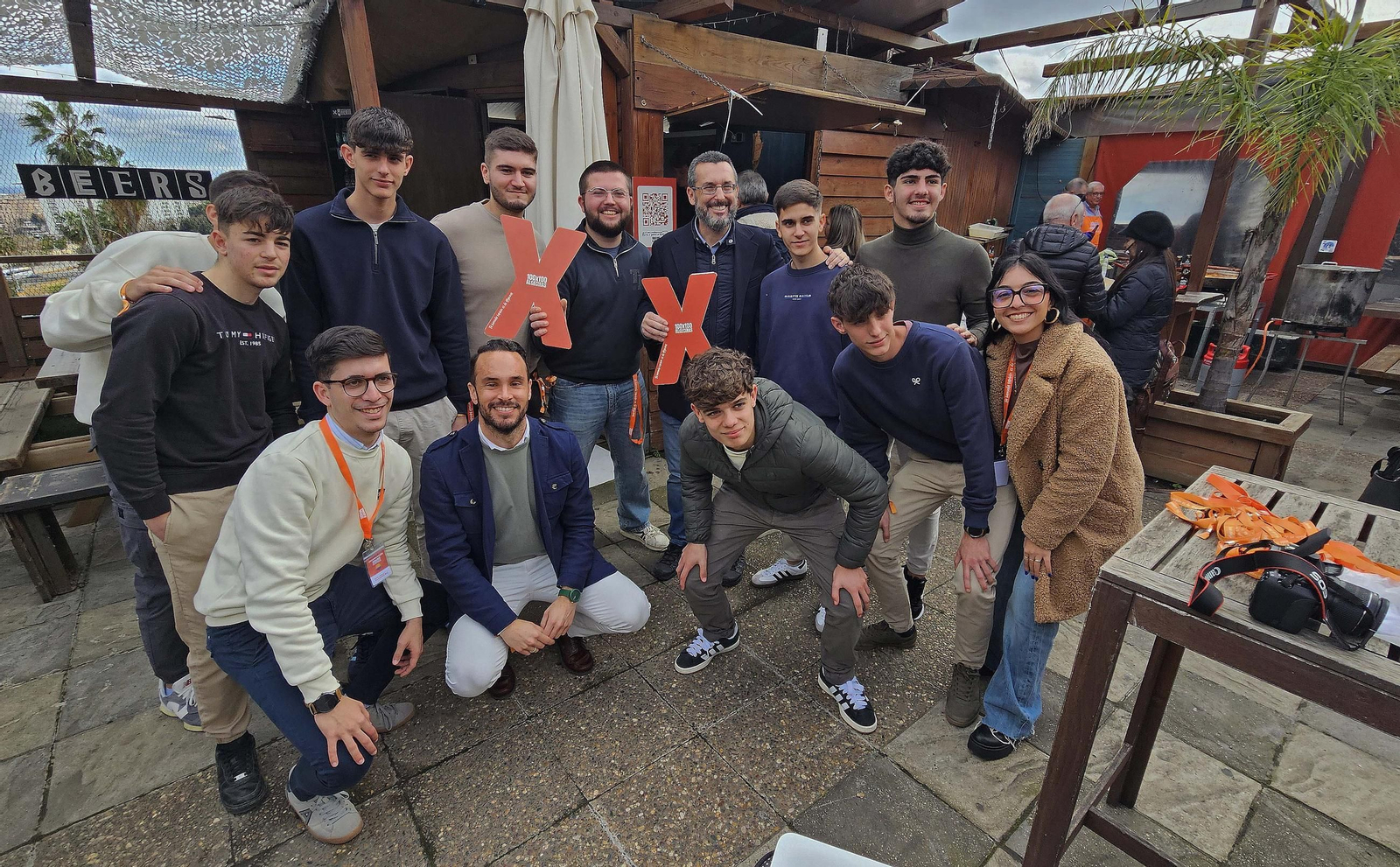 Caras conocidas en la convivencia de Algeciras 100x100, en imágenes