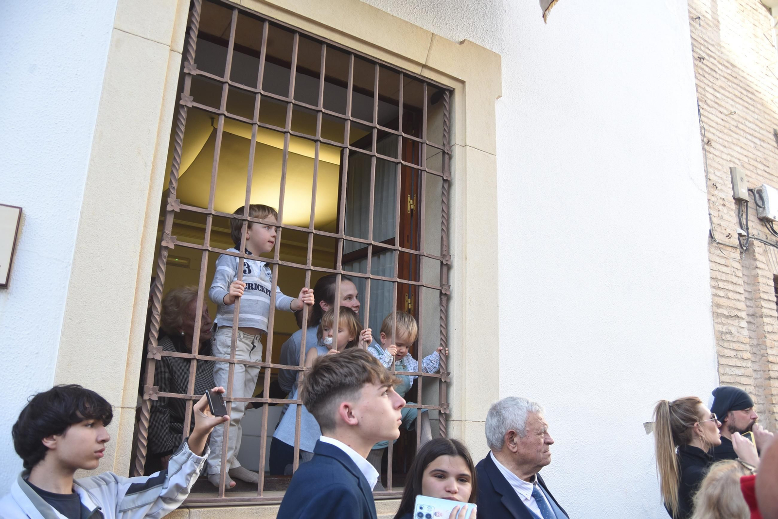 La procesión de los Dolores en este Viernes Santo de Córdoba, en imágenes