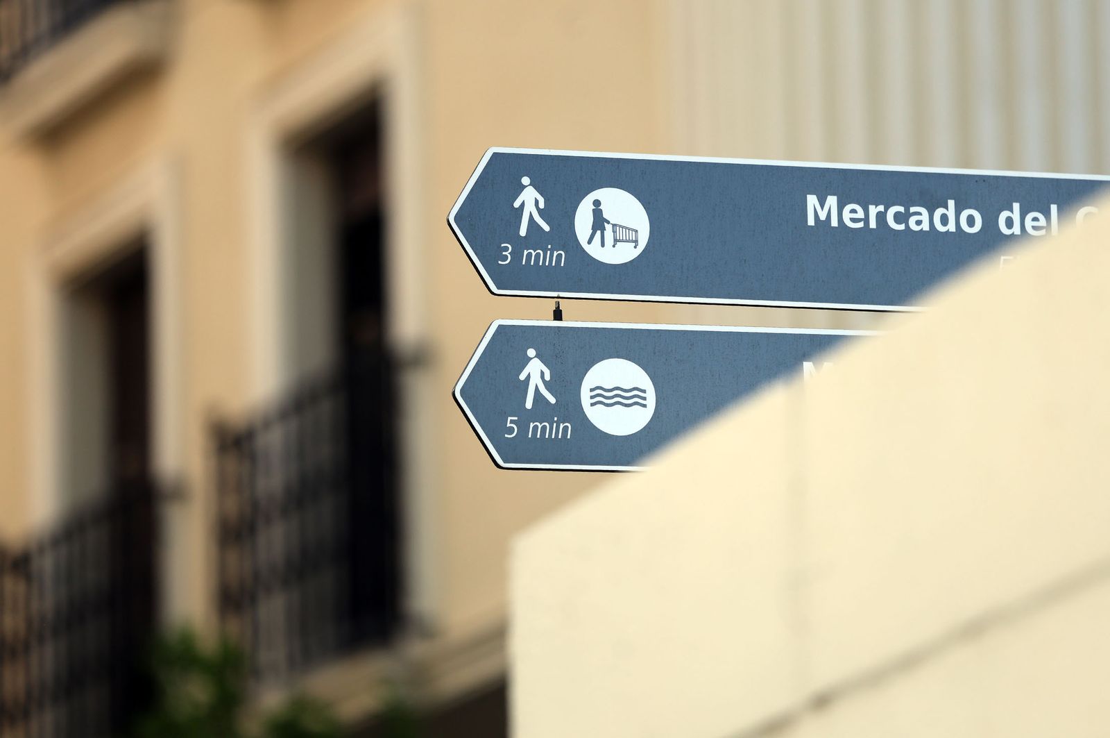 Imágenes del jueves 1 de mayo en Huelva