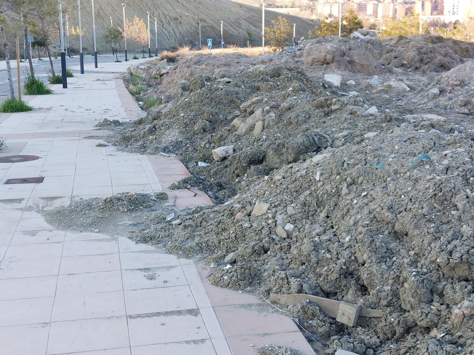 Inmediaciones del Jaén Plaza.