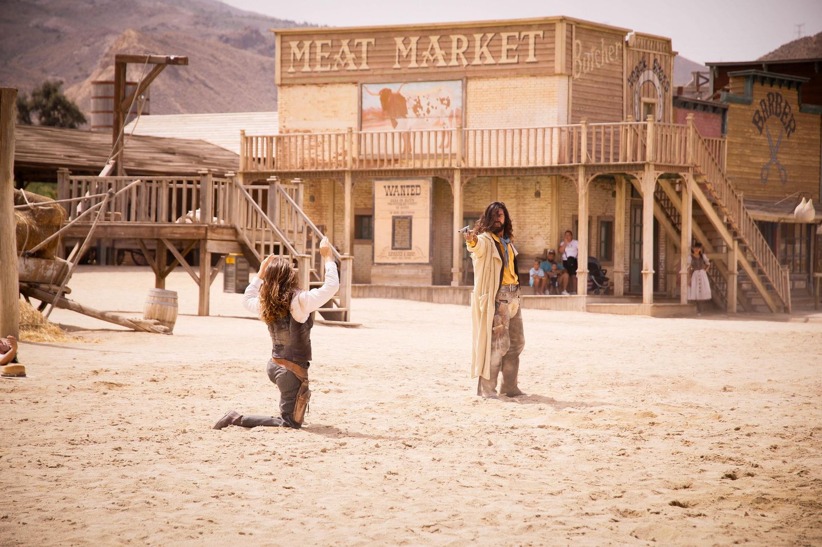 Imágenes del museo a los grandes empresarios y familias históricas de Almería