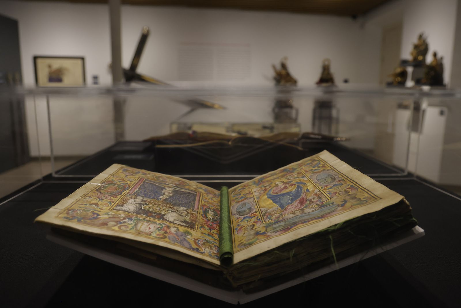 'Cien años para soñar un día. Centenario del Lunes Santo en la Semana Santa de Sevilla', todas las imágenes