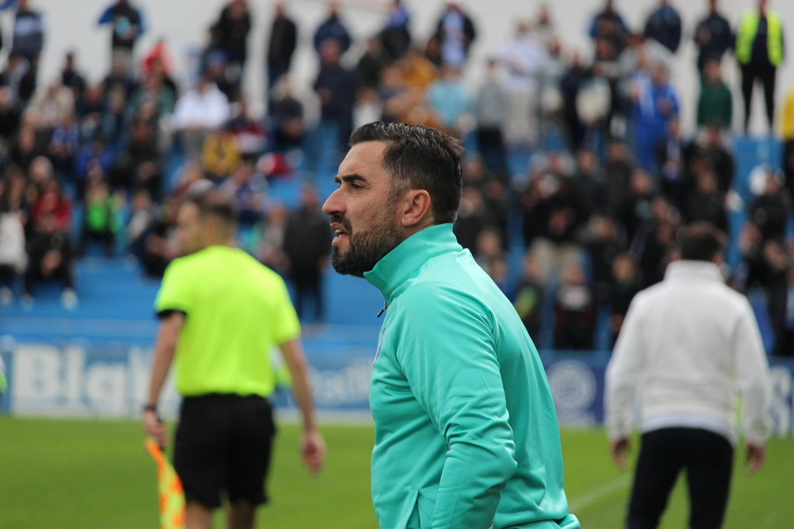 Antonio Fernández, en un momento del partido contra el Linares.
