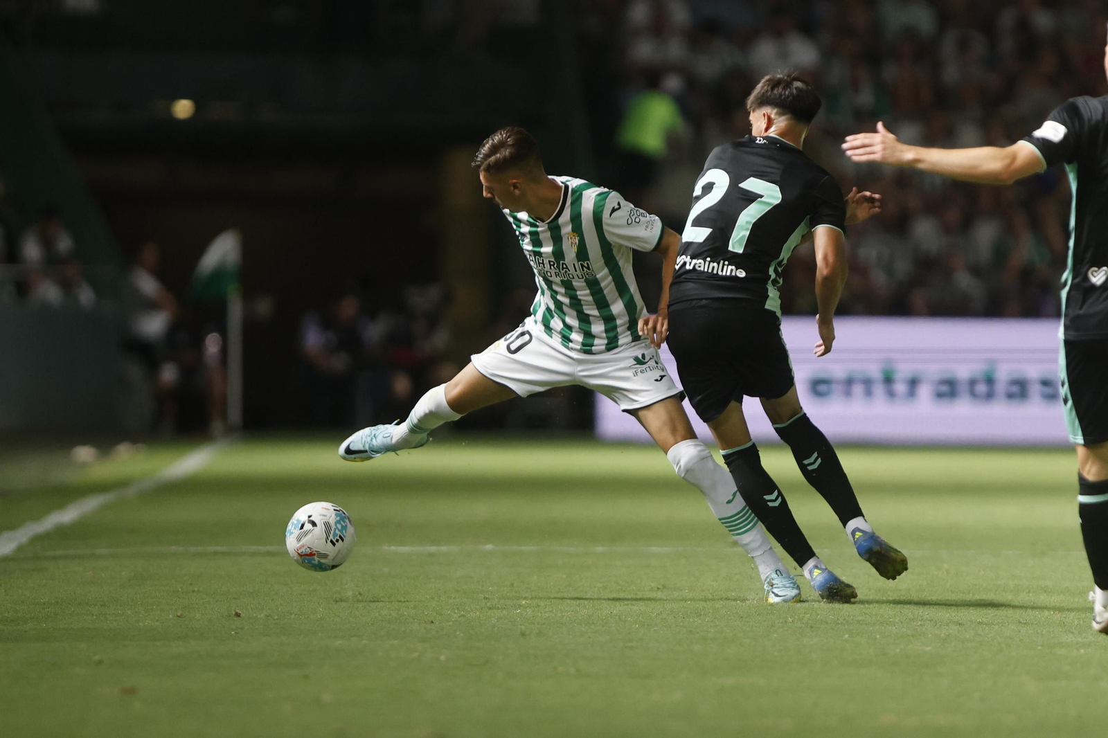 Las mejores fotos del partido en El Arcángel entre el Córdoba CF y el Real Betis