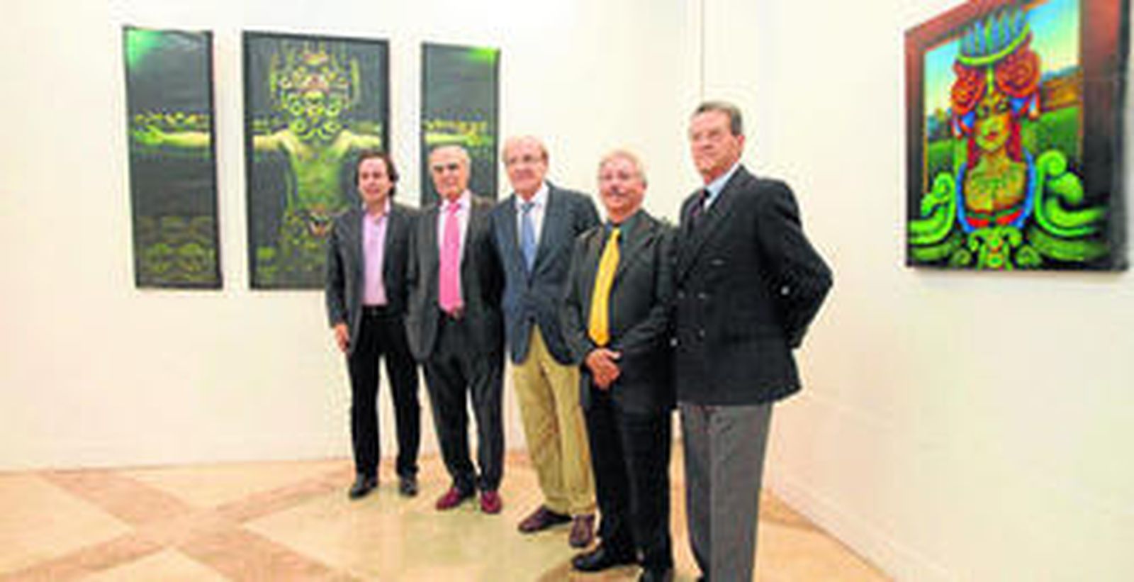 Manuel Remesal, Vicente Rodríguez, Pedro Rodríguez, Julio Visquerra y Norman García, en la inauguración de la exposición en la Casa Colón.