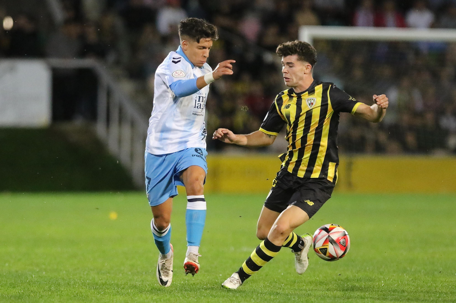 El Barakaldo-Málaga CF, en fotos