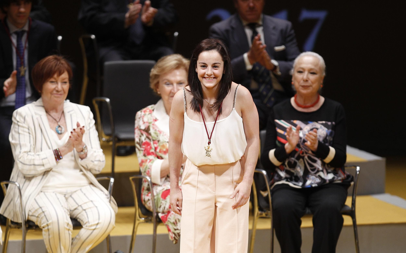 La entrega de las medallas de Sevilla, en imágenes