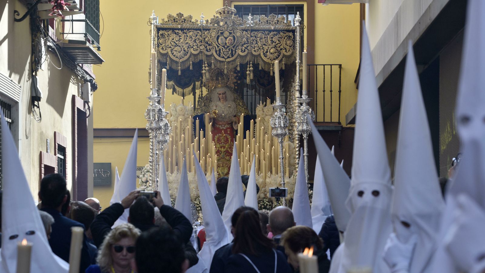 Hermandad del Resucitado.