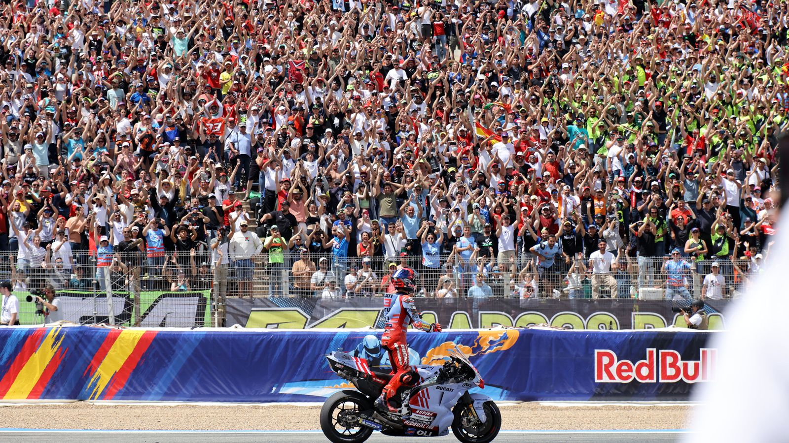 Imágenes de la carrera de MotoGP del Gran Premio de España