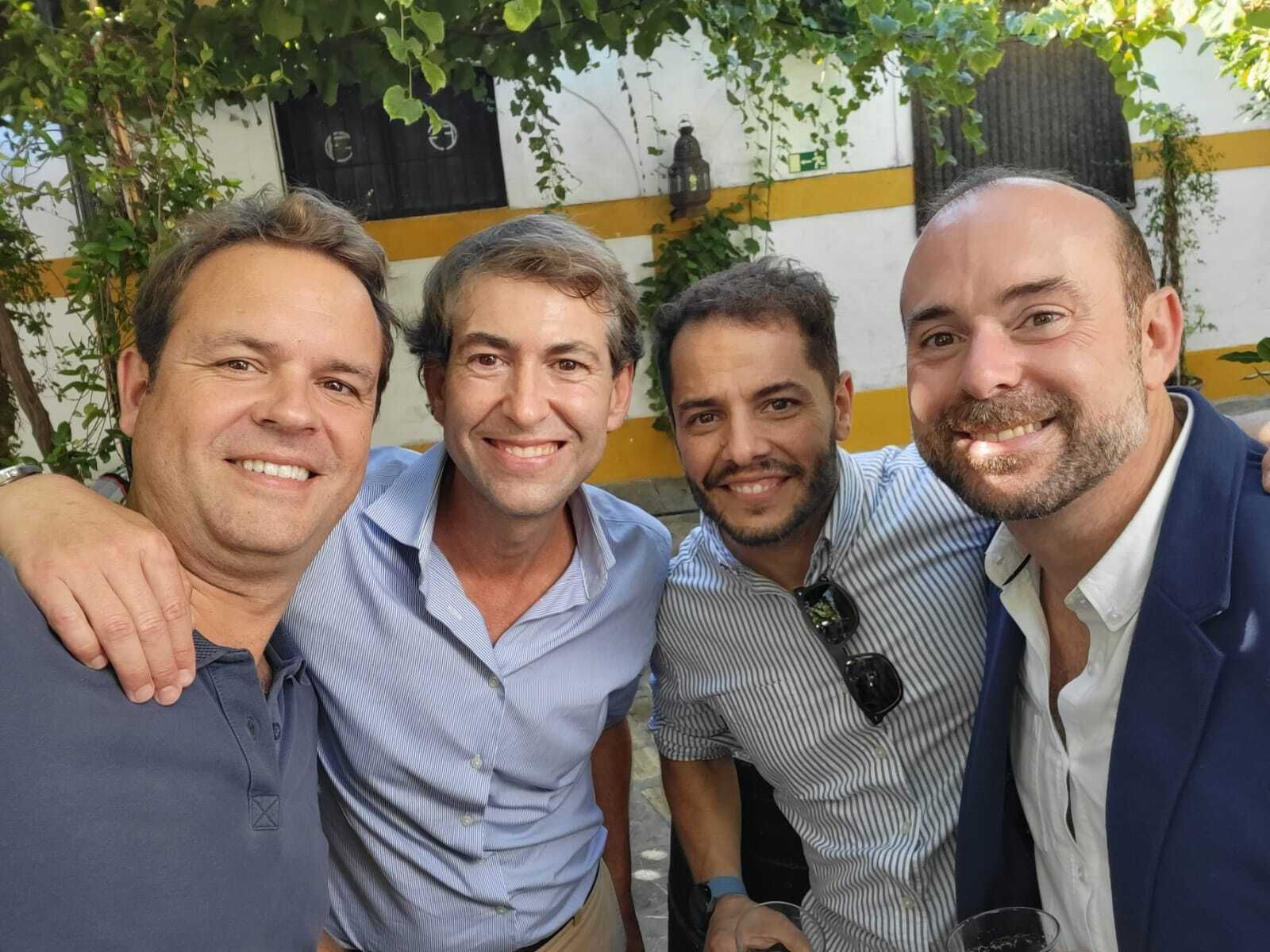 Encuentro 25 aniversario de la promoción del 98 del colegio El Pilar de Jerez