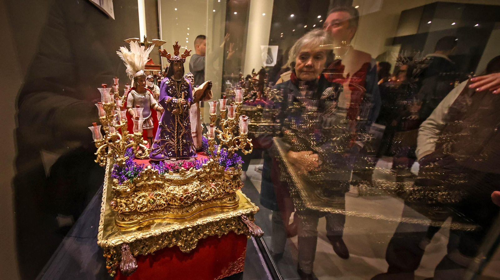 Ya puede verse 'Semana Santa en miniatura' en los claustros de Jerez