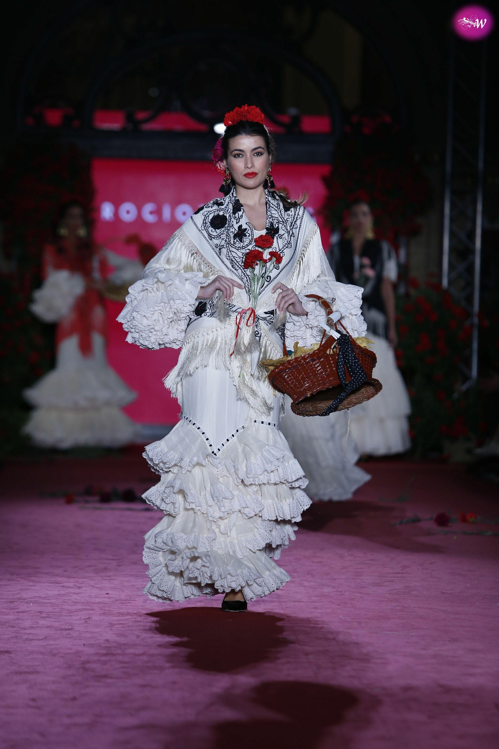 Rocío Peralta en We Love Flamenco 2020, el desfile en fotos