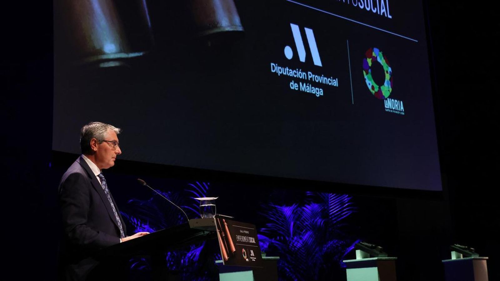 Francisco Salado, presidente de la Diputación de Málaga, durante la gala.