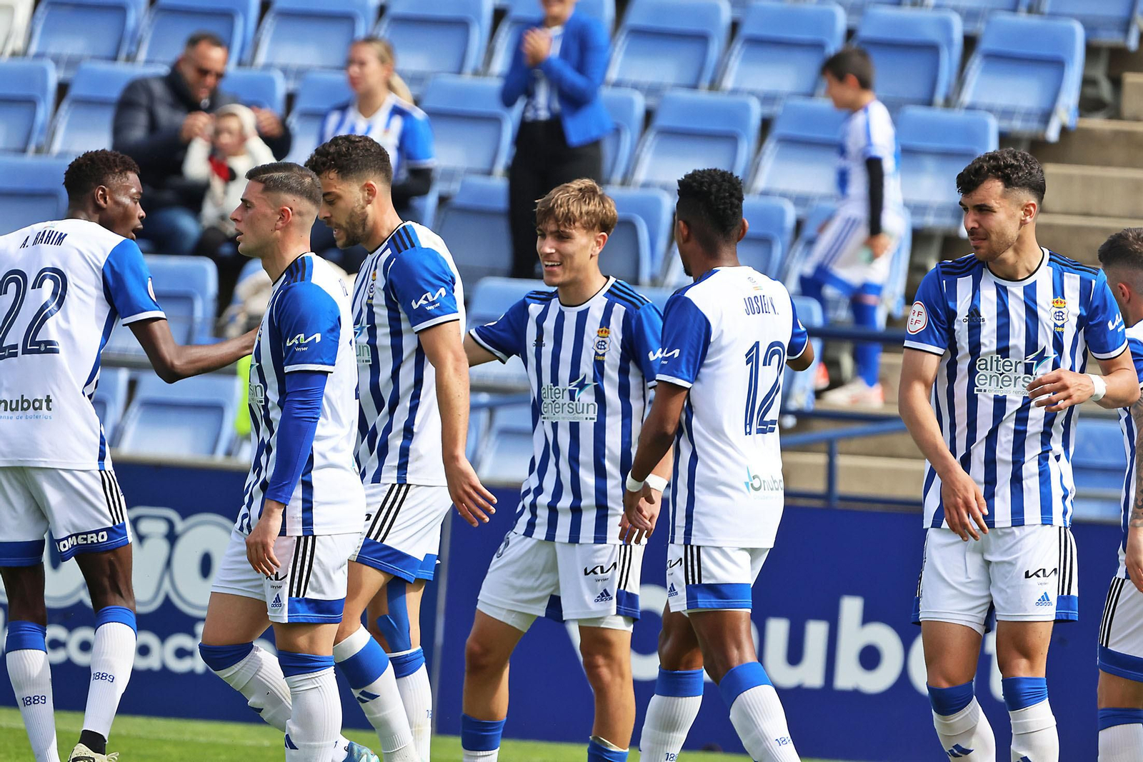 Imágenes del encuentro entre el Recreativo de Huelva y la AD Ceuta FC