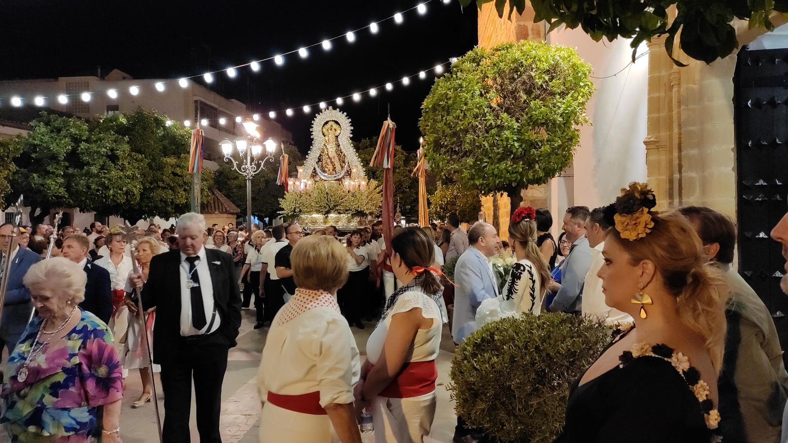La procesión de la Virgen de la Estrella en Villa del Río, en imágenes
