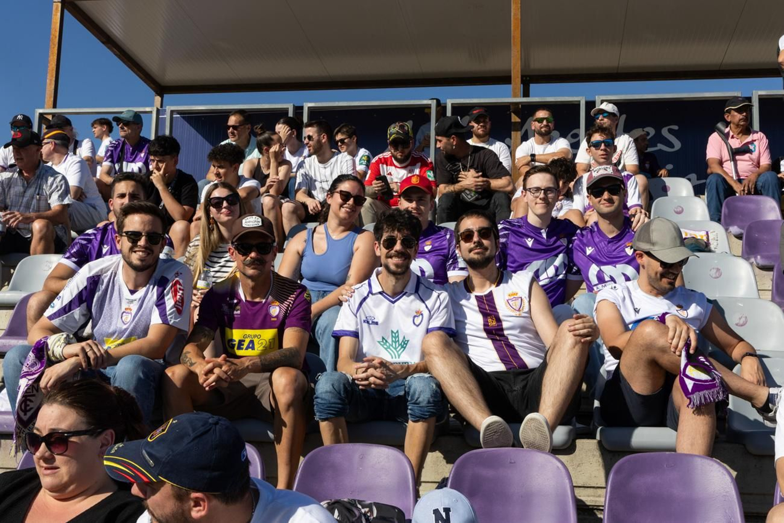 Las mejores imágenes del Real Jaén - CD Huétor Tájar Las mejores imágenes del Real Jaén - CD Huétor Tájar