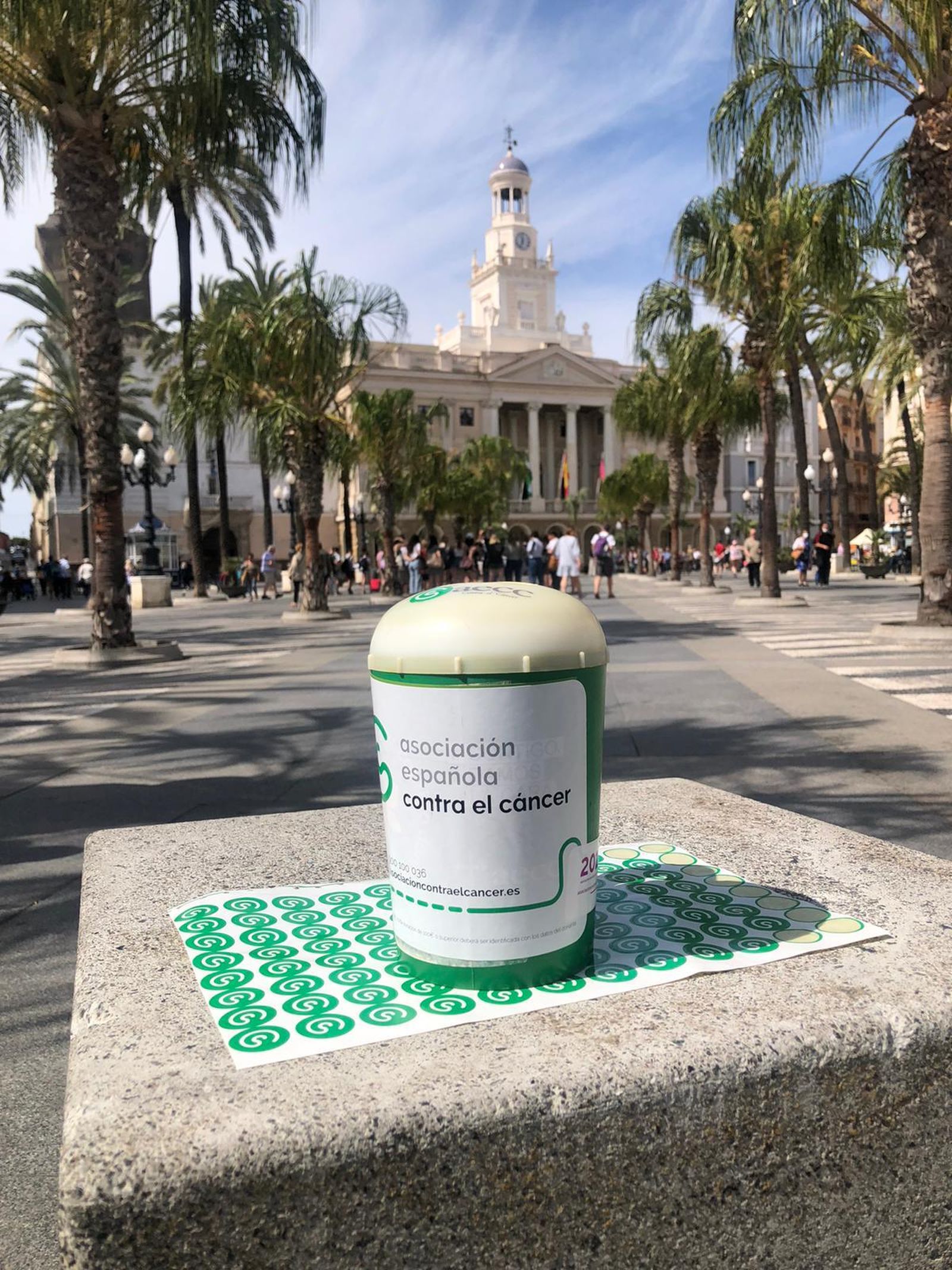La Asociación Contra el Cáncer celebra este jueves en Cádiz su cuestación