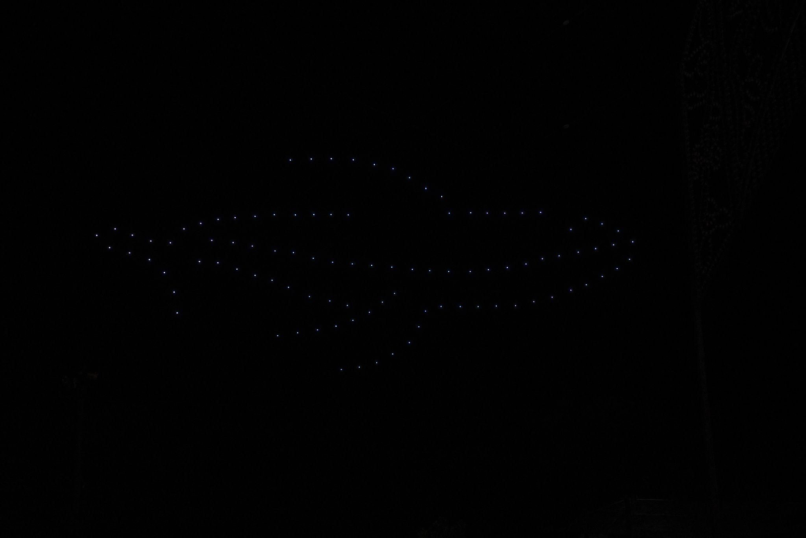 El espectáculo de drones de la Feria de Puerto Real, en imágenes