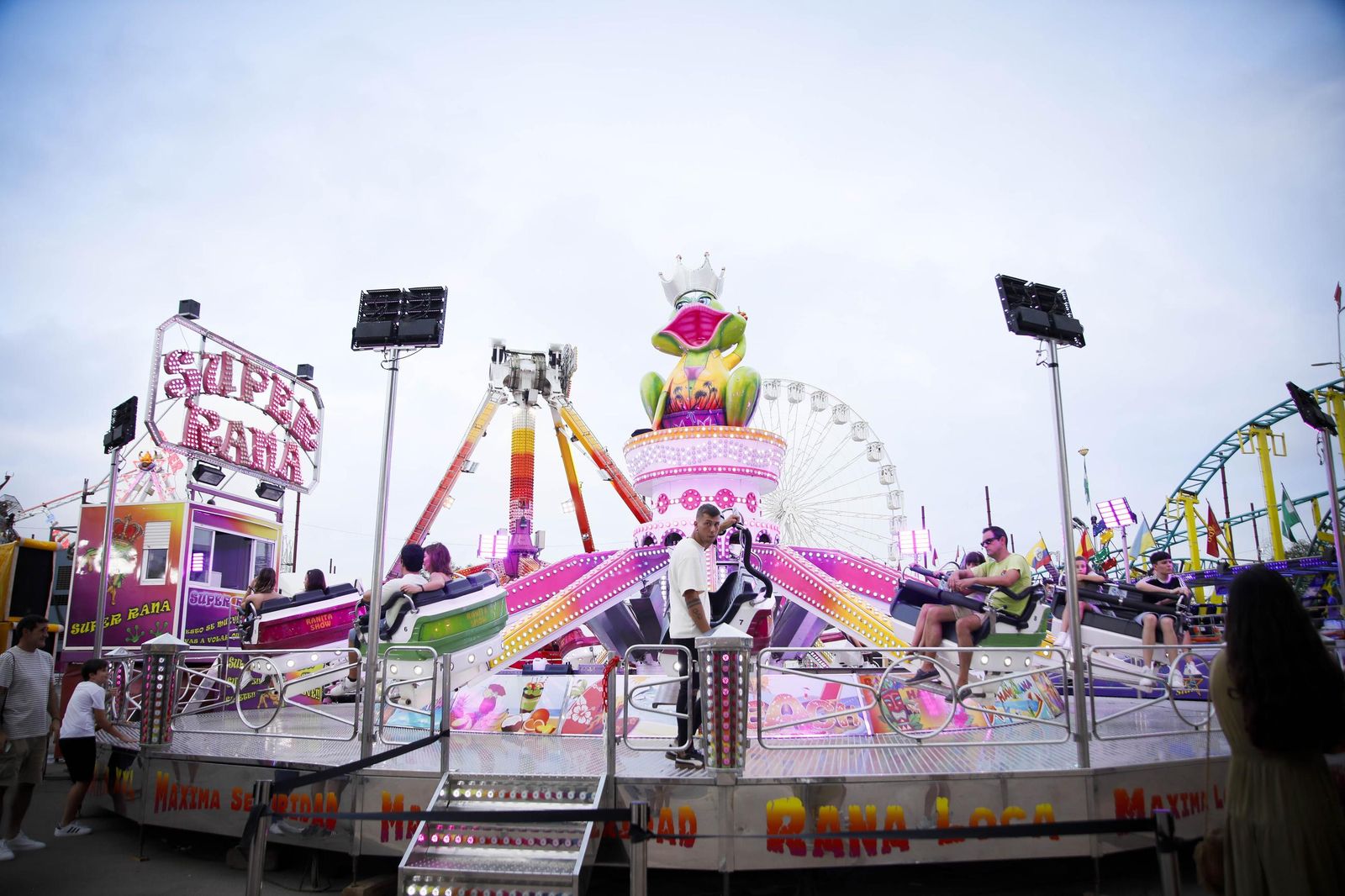 Las imágenes del lunes en la Feria de Almería sin ruidos